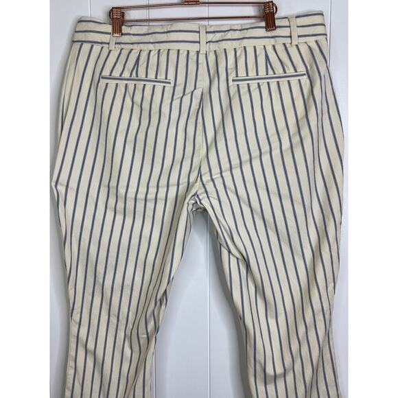Anthropologie Essential Slim Cropped Pants in Blue Stripe Size 14 - Picture 8 of 10